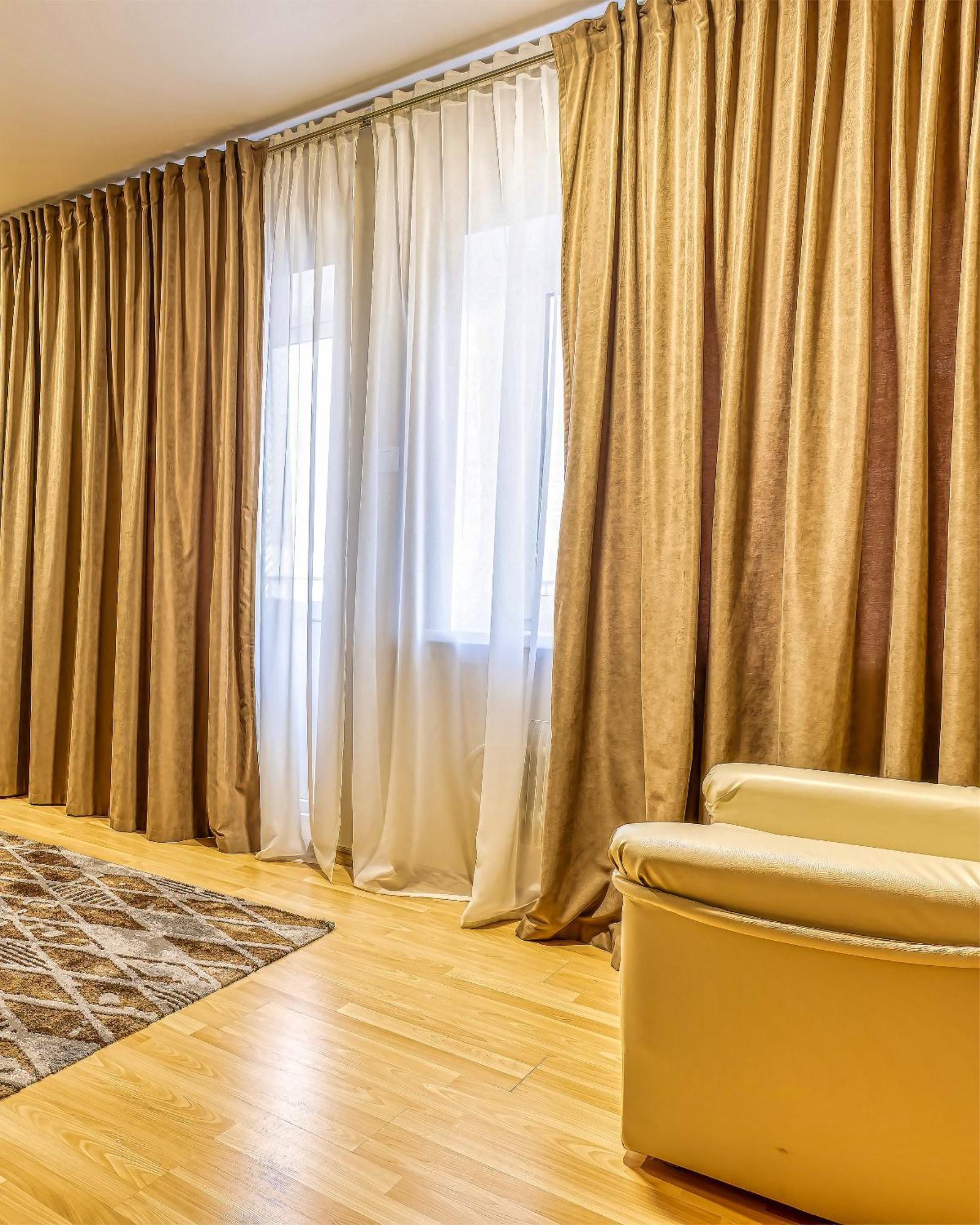 Todiresti  Sv Hotel, Restaurant & Airport Parking מראה חיצוני תמונה